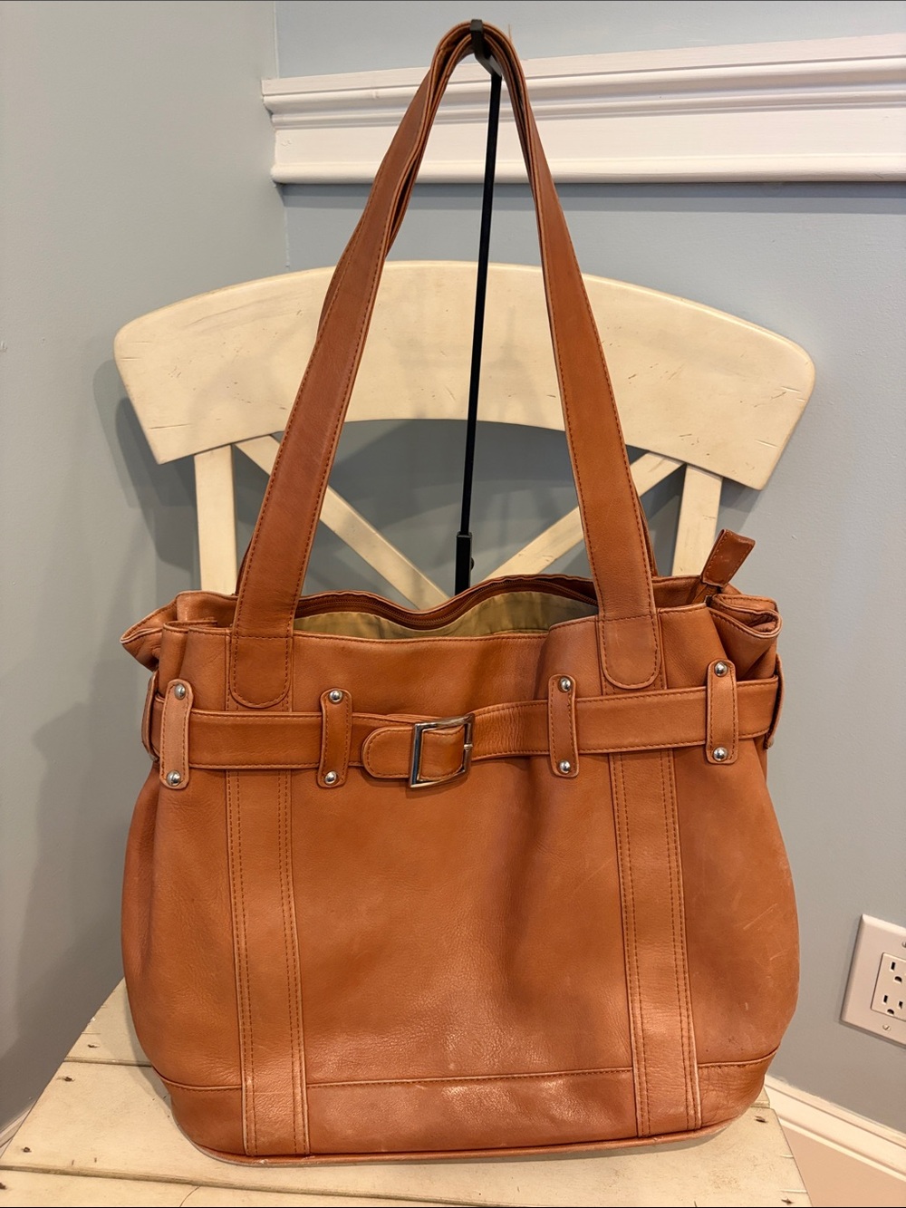 Piel Structured Tan Leather Tote with Decorative Buckle